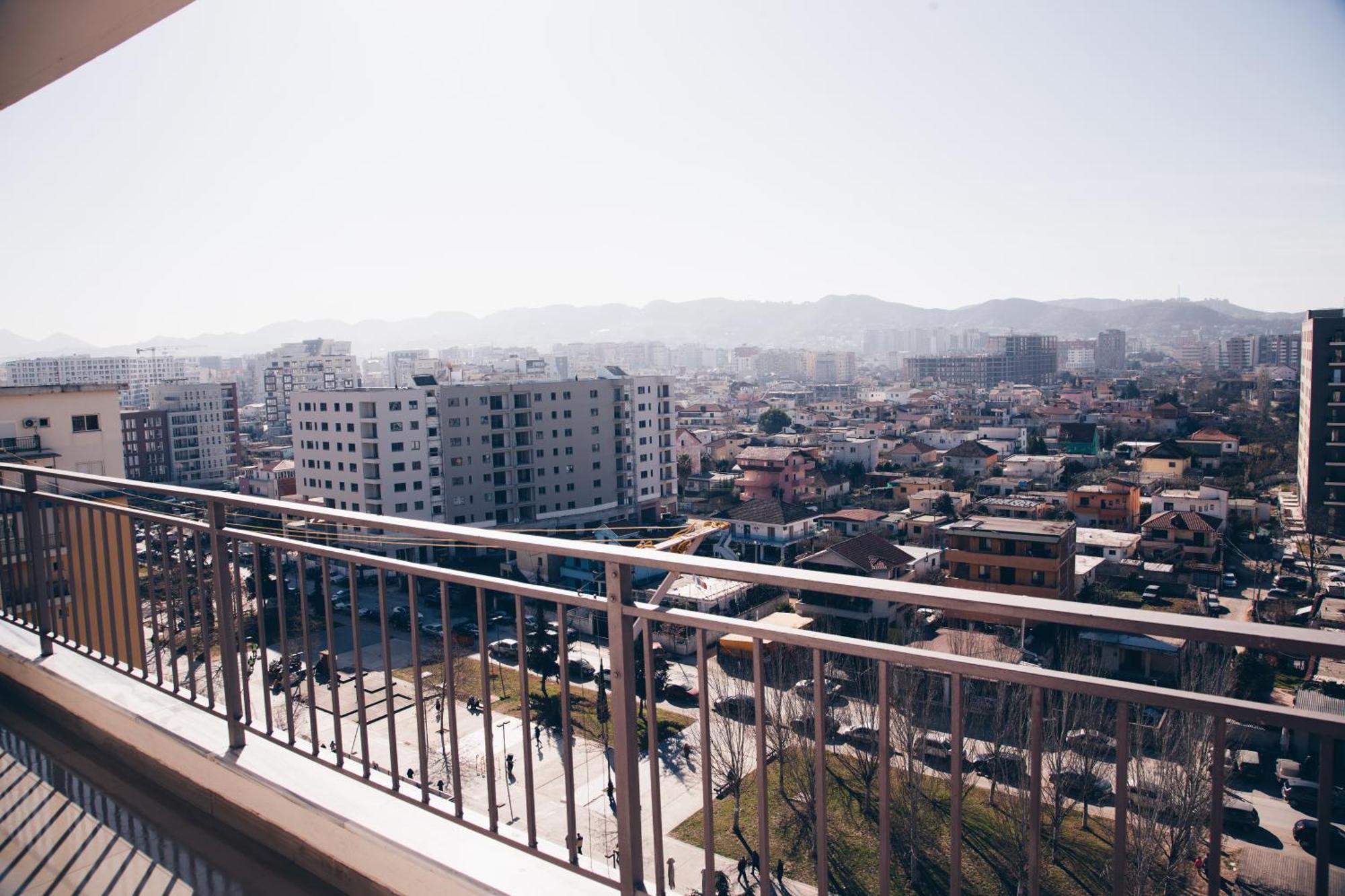 Park View Apartment Tirana Buitenkant foto